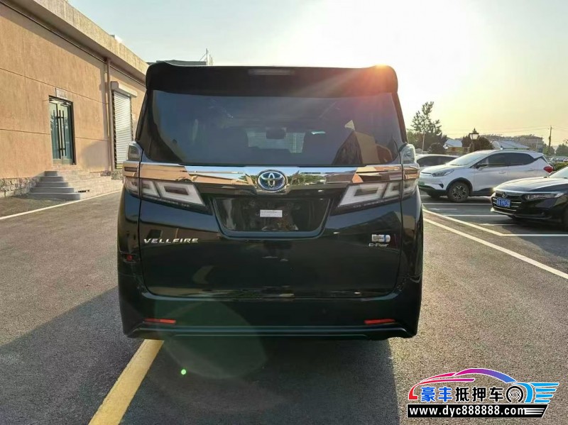 20年丰田威尔法轿车抵押车出售