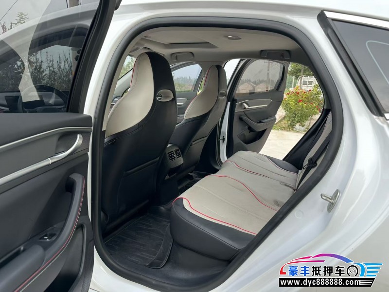 23年比亚迪驱逐舰轿车抵押车出售