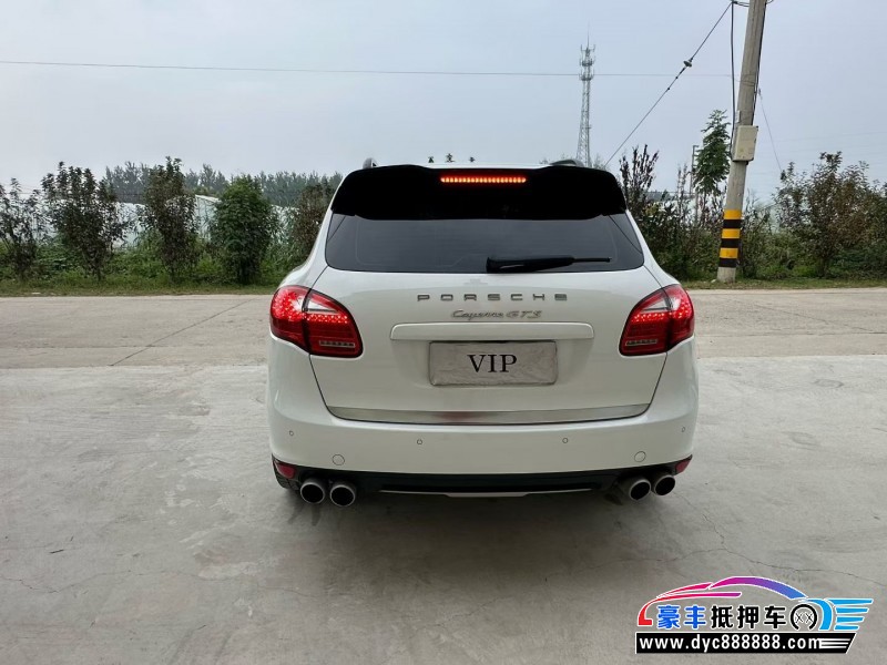 13年保时捷卡宴轿车抵押车出售