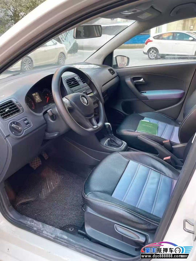 17年大众polo轿车抵押车出售