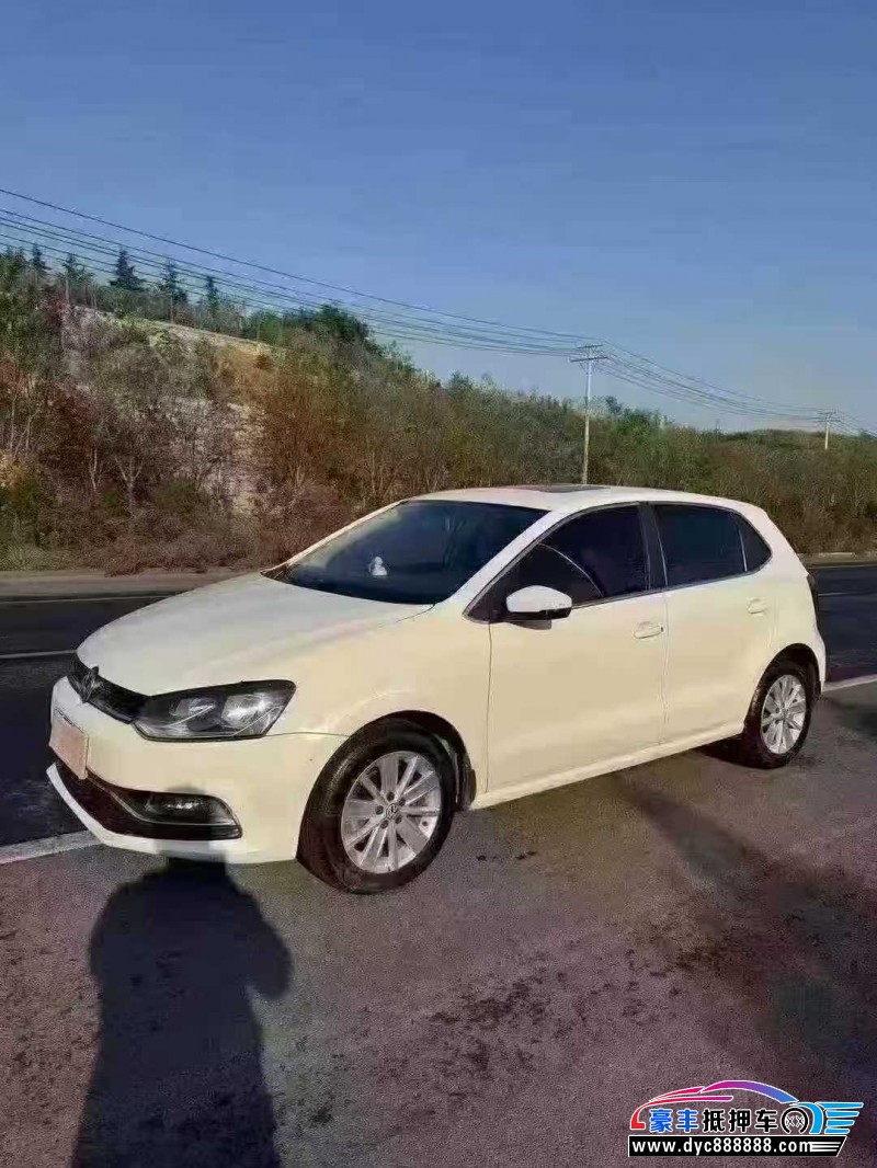 16年大众polo轿车抵押车出售