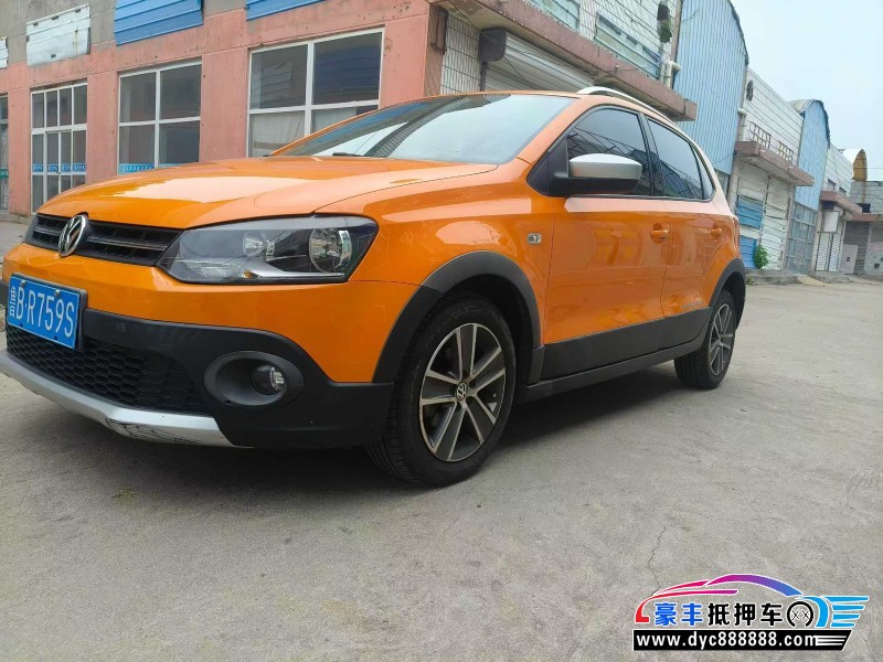 13年大众polo轿车抵押车出售