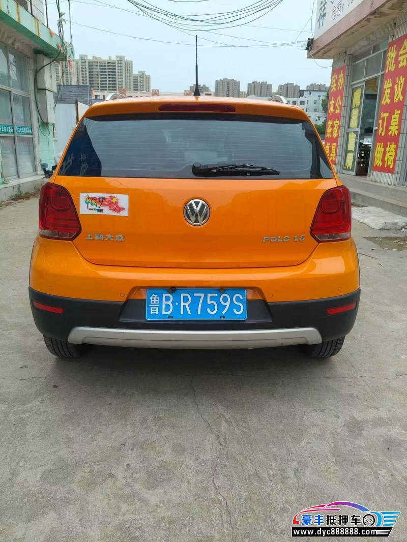13年大众polo轿车抵押车出售