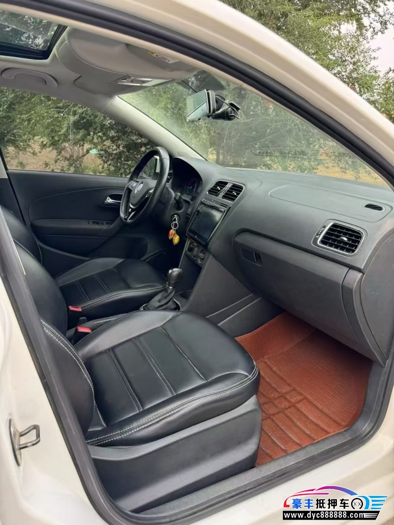 18年大众polo轿车抵押车出售