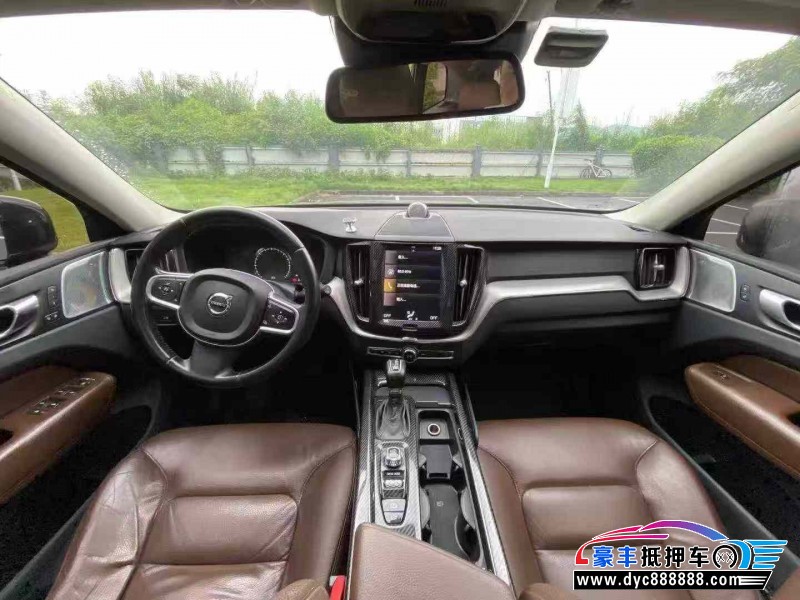 18年沃尔沃XC60轿车抵押车出售