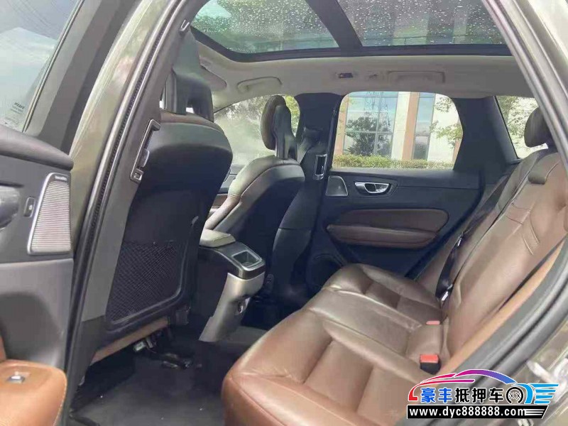 18年沃尔沃XC60轿车抵押车出售
