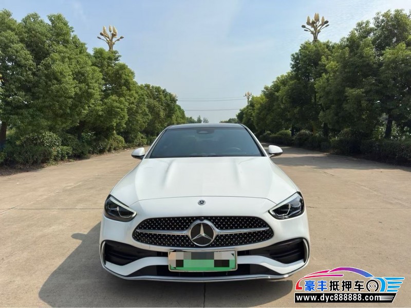 24年奔驰C轿车抵押车出售