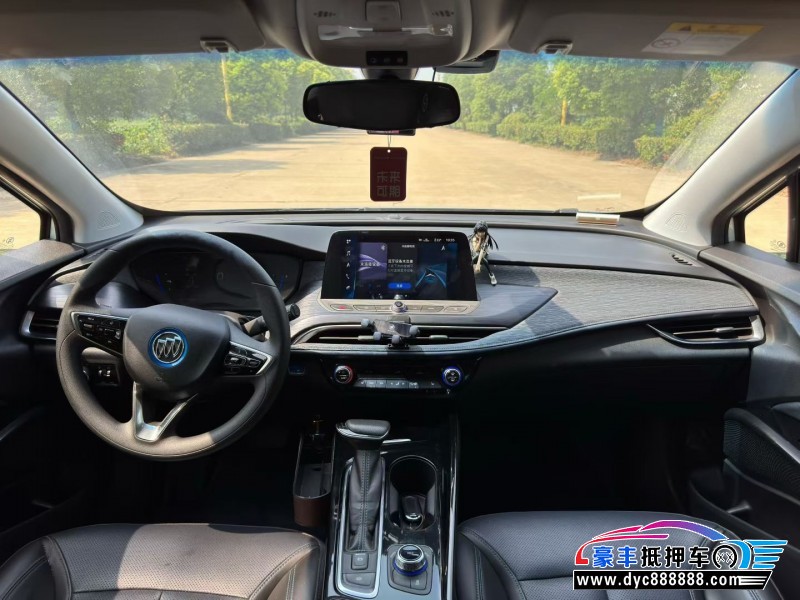 22年别克微蓝轿车抵押车出售