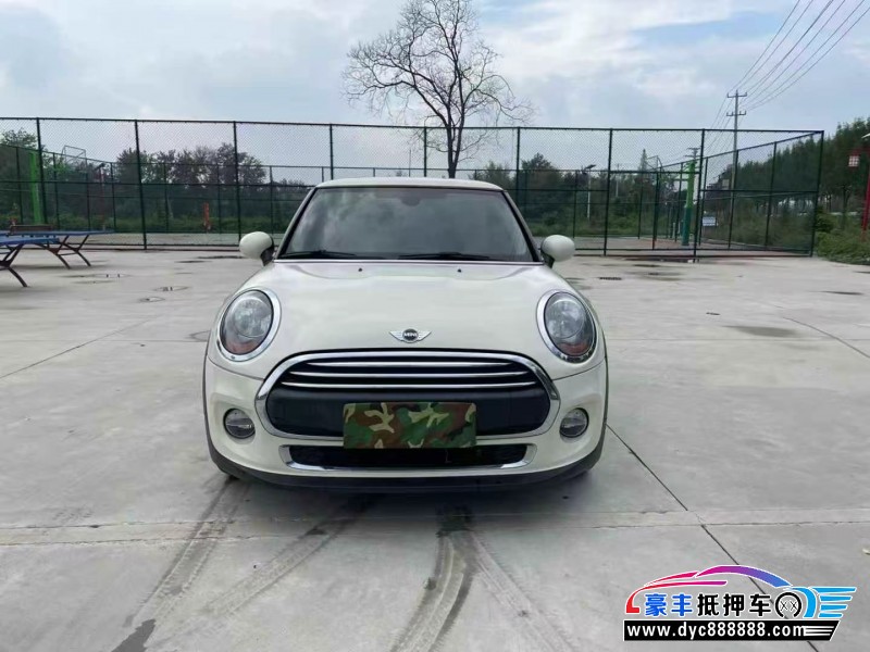 15年宝马MINI轿车抵押车出售