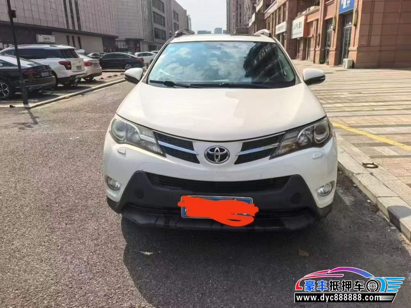 14年丰田RAV4轿车抵押车出售