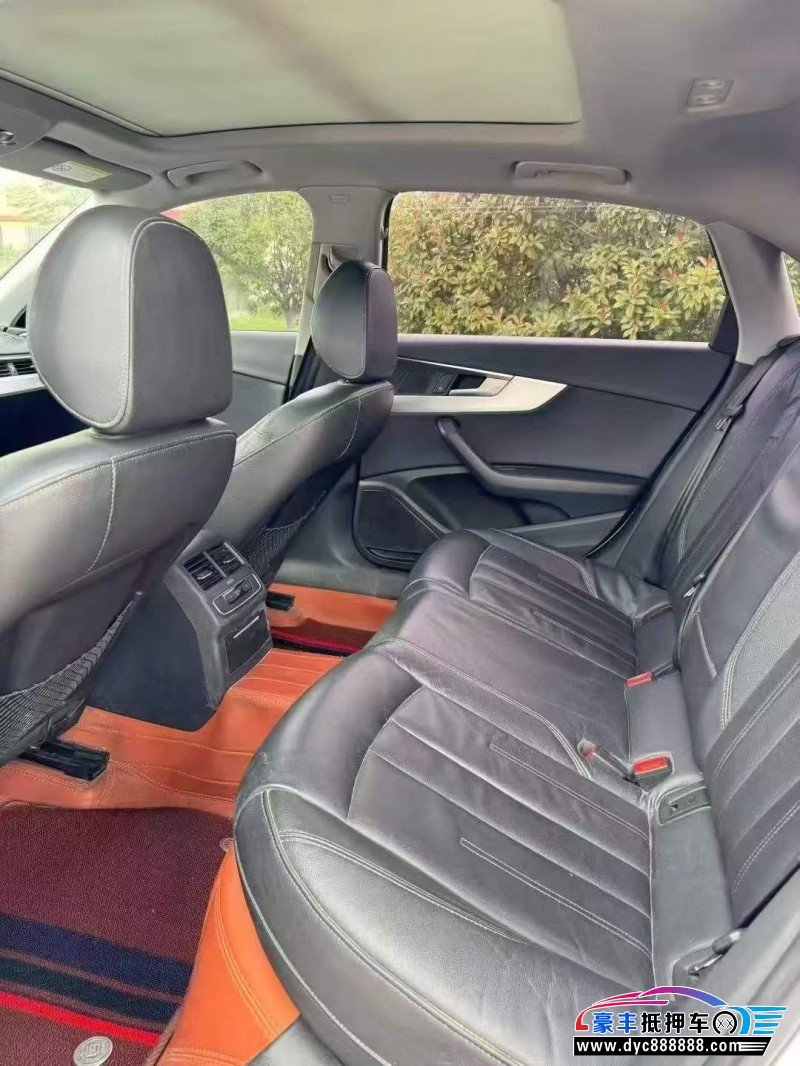 19年奥迪A4轿车抵押车出售