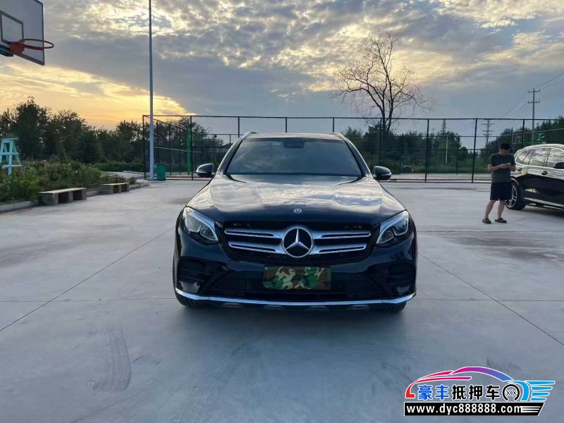 17年奔驰GLC轿车抵押车出售