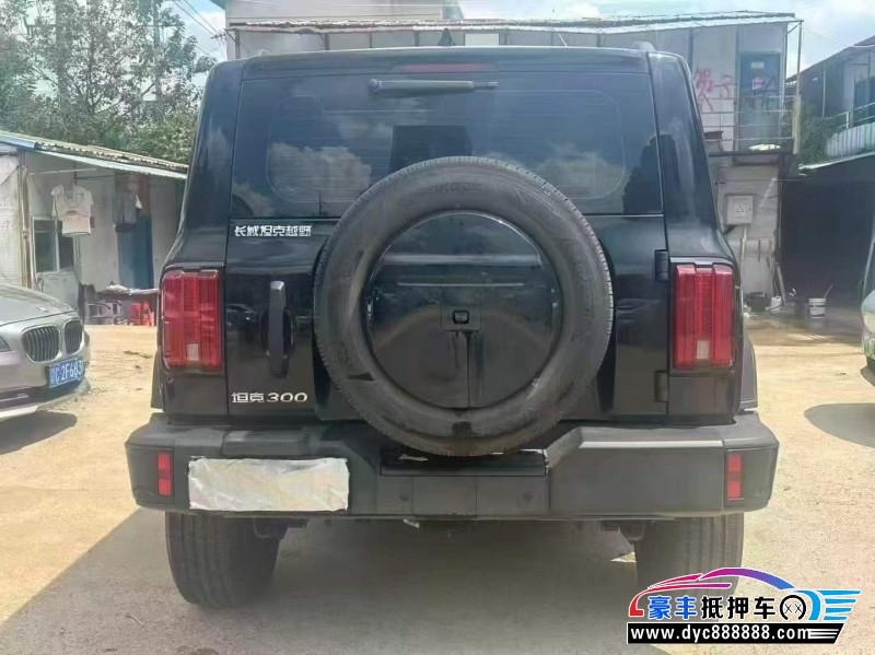 25年WEY坦克300轿车抵押车出售