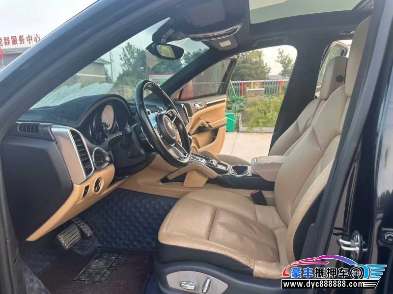 16年保时捷卡宴轿车抵押车出售