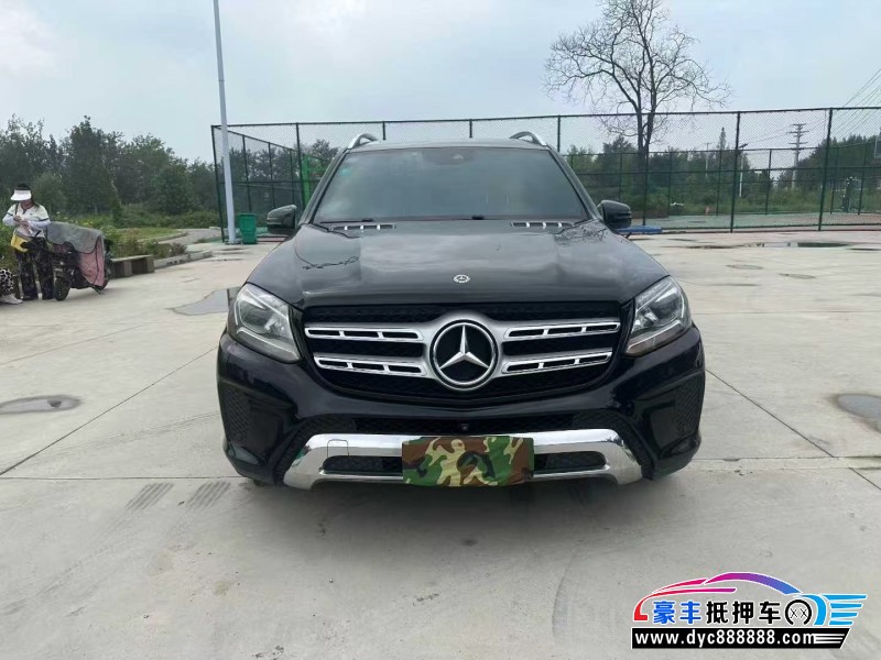 17年奔驰GLS轿车抵押车出售