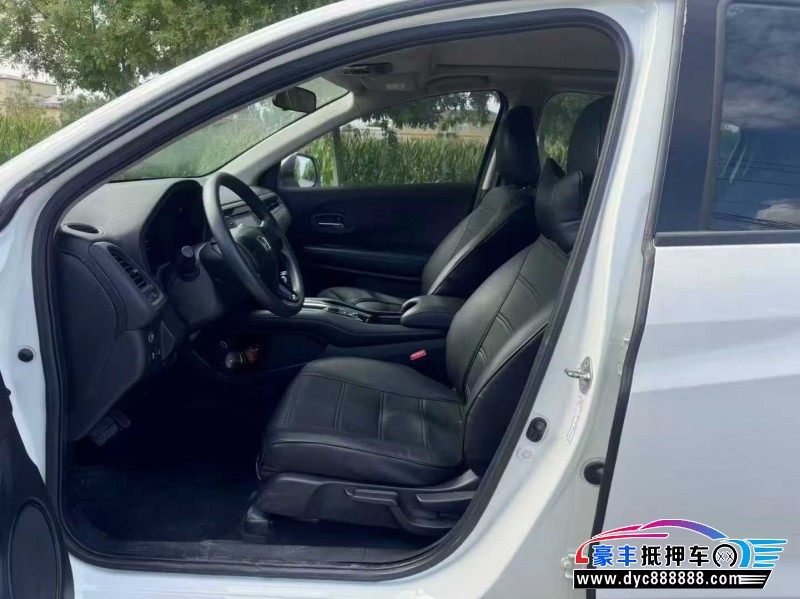 21年本田缤智轿车抵押车出售