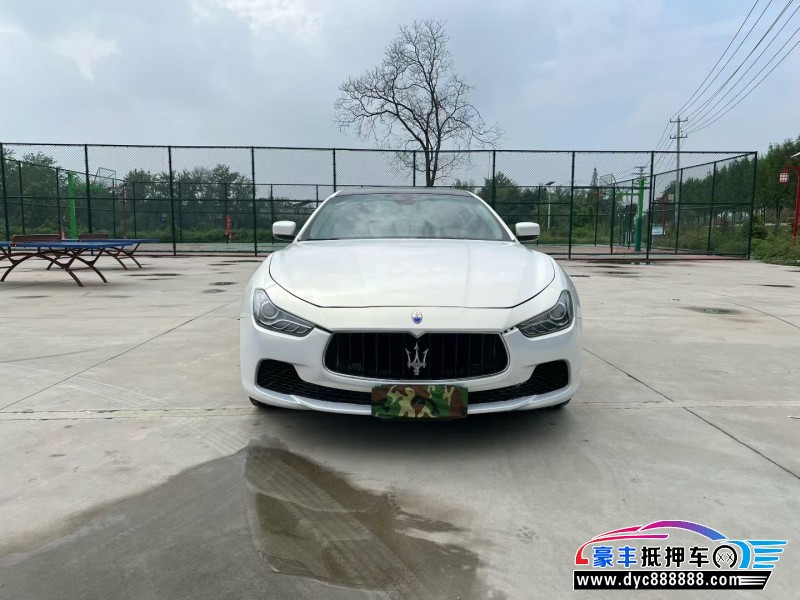 14年玛莎拉蒂Ghibli轿车抵押车出售