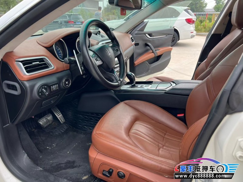 14年玛莎拉蒂Ghibli轿车抵押车出售