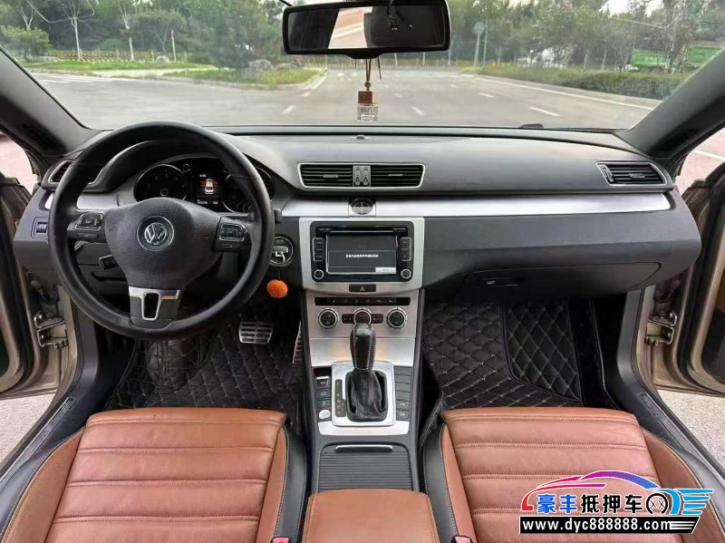 15年大众CC轿车抵押车出售