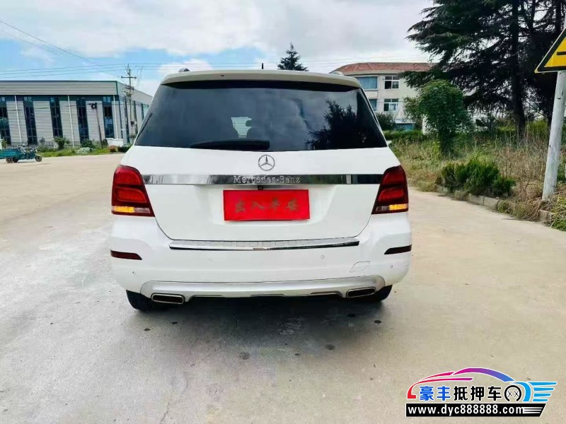 13年奔驰GLK轿车抵押车出售