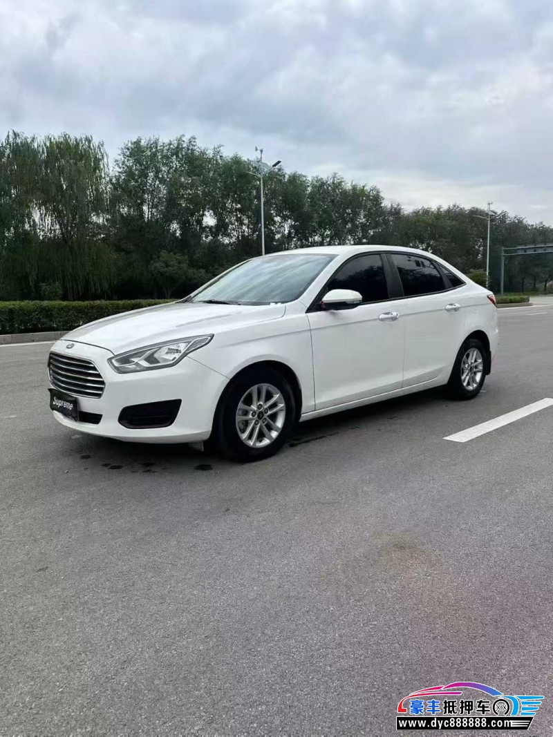 21年福特福睿斯轿车抵押车出售