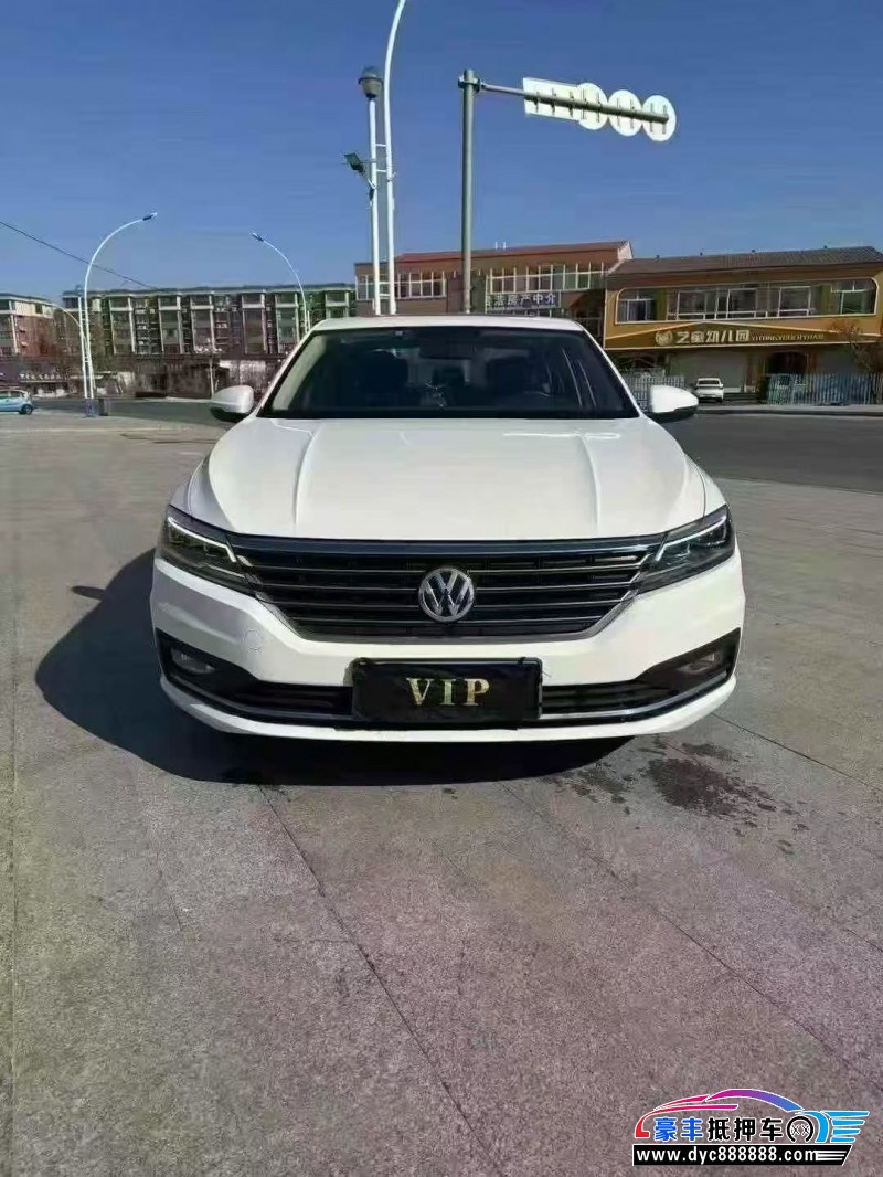 19年大众朗逸轿车抵押车出售