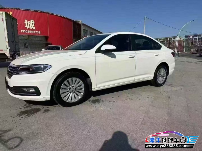 19年大众朗逸轿车抵押车出售