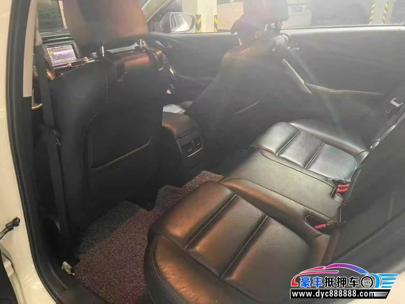 15年马自达阿特兹轿车抵押车出售