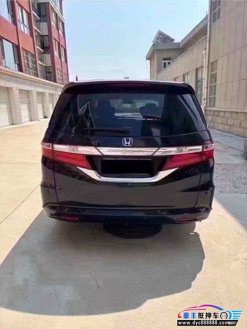 14年本田奥德赛轿车抵押车出售