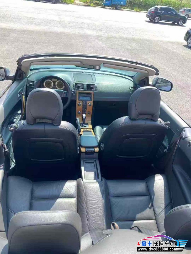 12年沃尔沃C70轿车抵押车出售