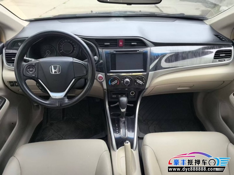 16年本田凌派轿车抵押车出售