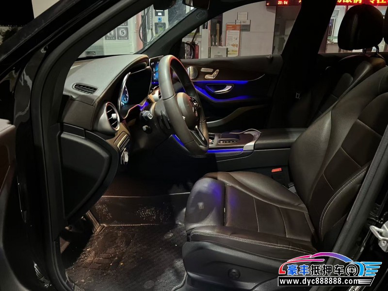 21年奔驰GLCSUV抵押车出售