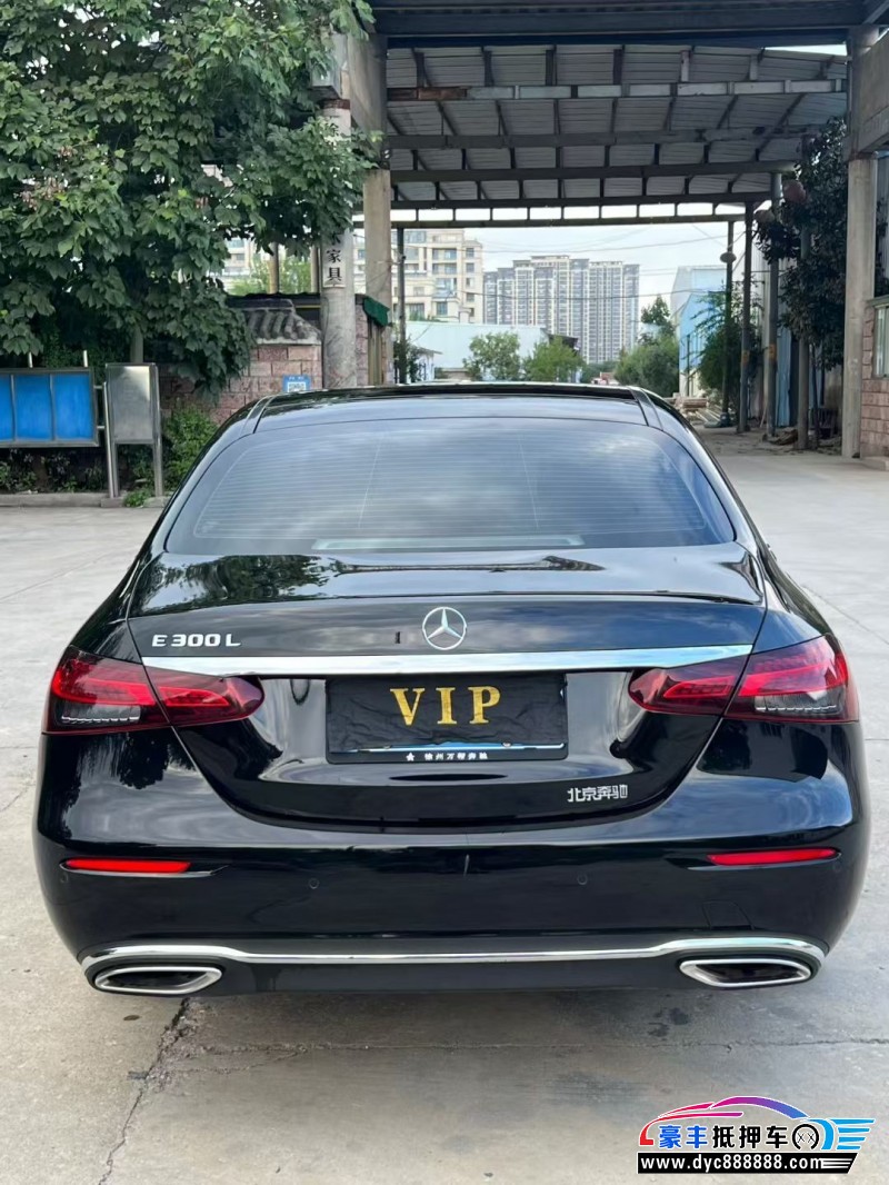 22年奔驰E轿车抵押车出售