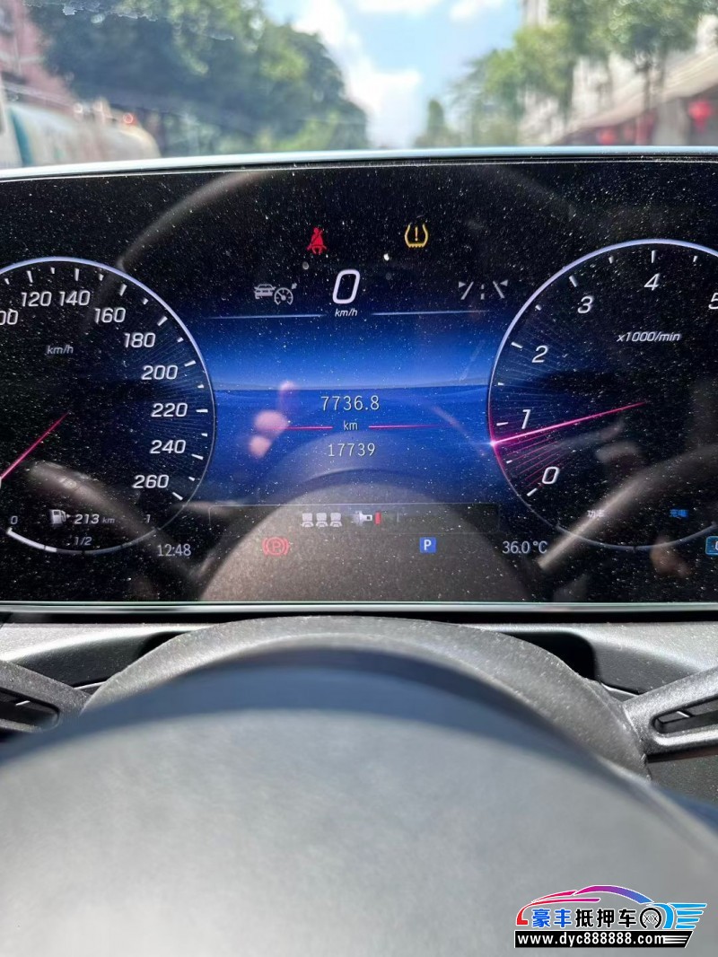 23年奔驰C轿车抵押车出售