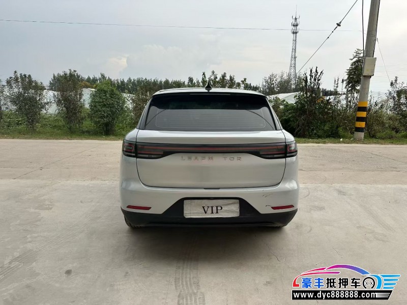 23年零跑C11轿车抵押车出售