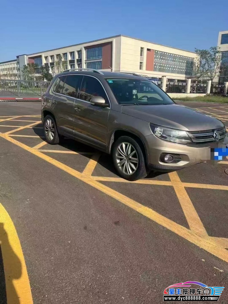 15年大众途观轿车抵押车出售