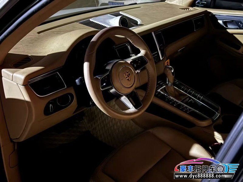 14年保时捷Macan迈凯轿车抵押车出售