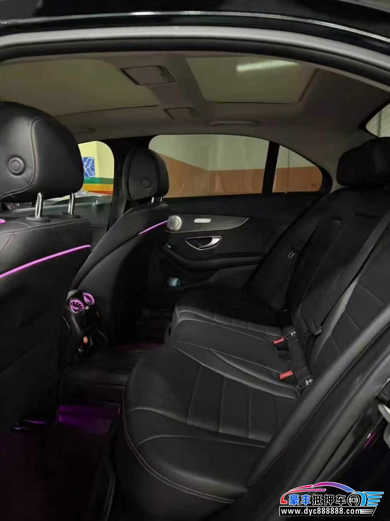 20年奔驰C轿车抵押车出售