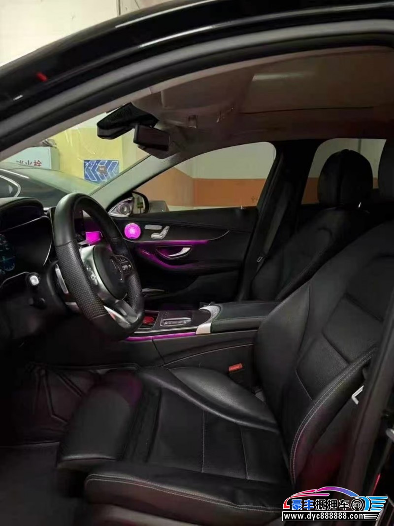 20年奔驰C轿车抵押车出售