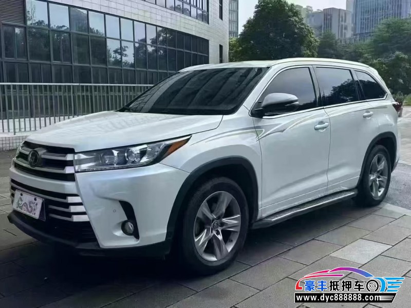 21年丰田汉兰达轿车抵押车出售