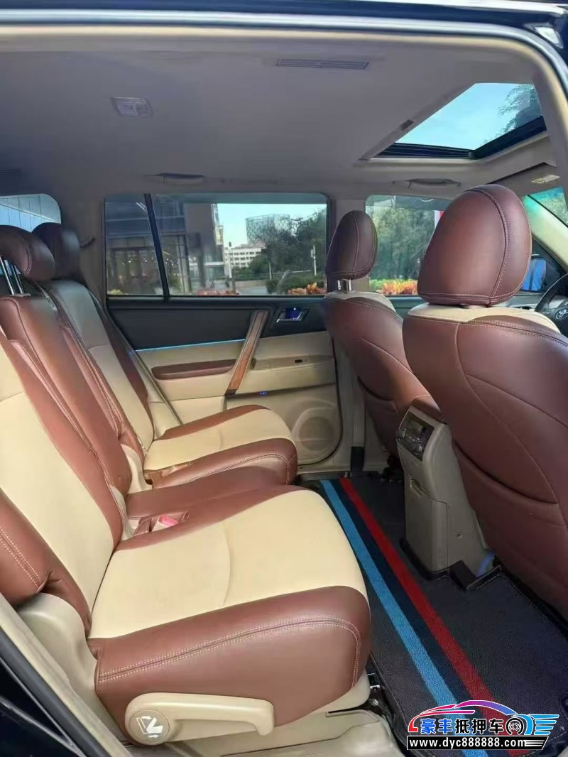 11年丰田汉兰达轿车抵押车出售