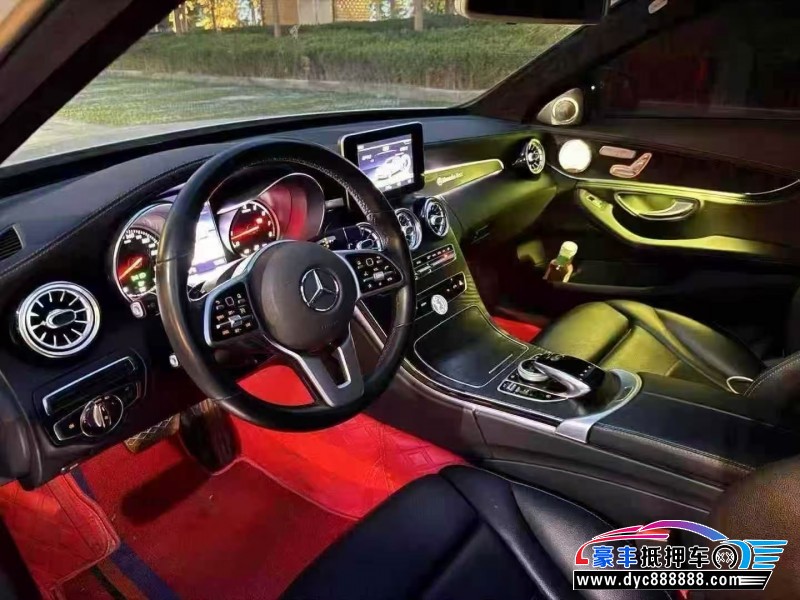 17年奔驰C轿车抵押车出售