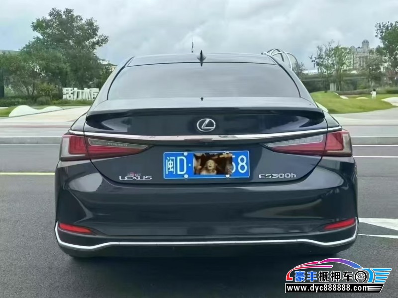 19年雷克萨斯ES轿车抵押车出售