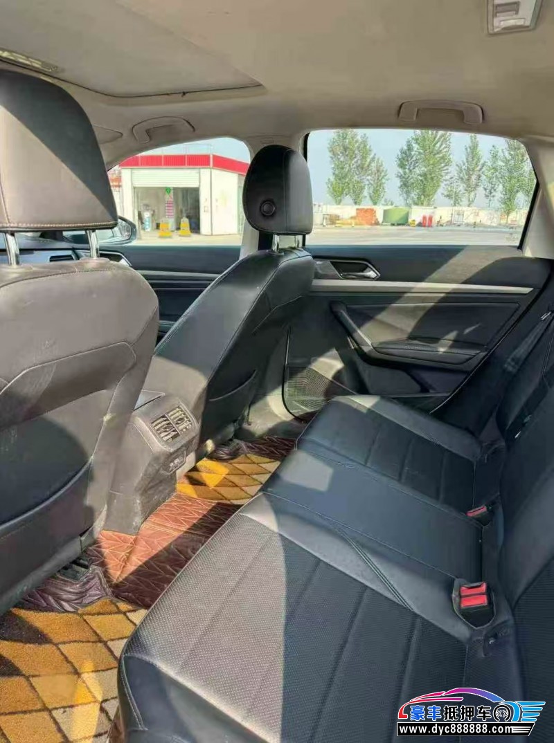 21年大众朗逸轿车抵押车出售