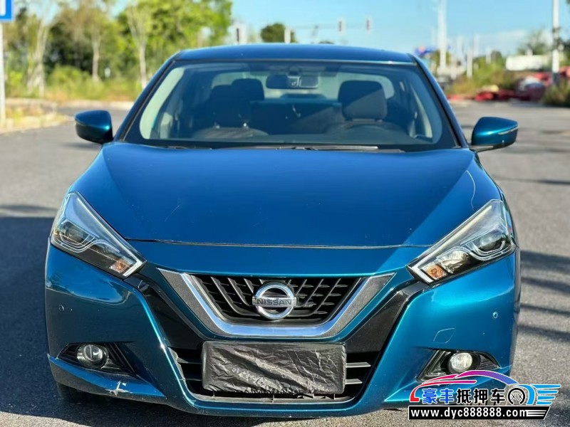 16年日产蓝鸟轿车抵押车出售