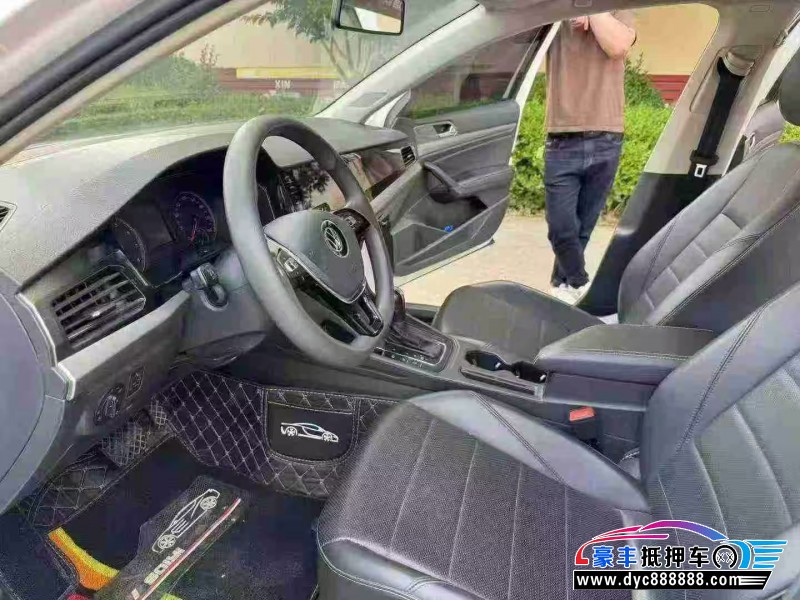 21年大众朗逸轿车抵押车出售