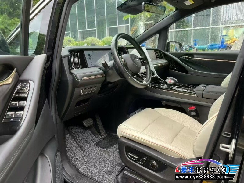 23年传祺M8轿车抵押车出售