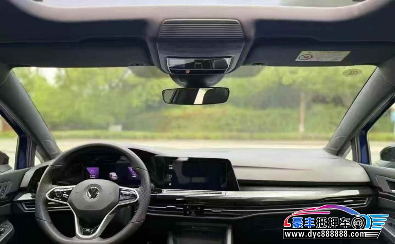 21年大众高尔轿车抵押车出售