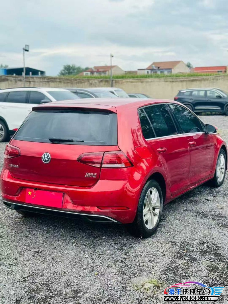 18年大众高尔夫轿车抵押车出售