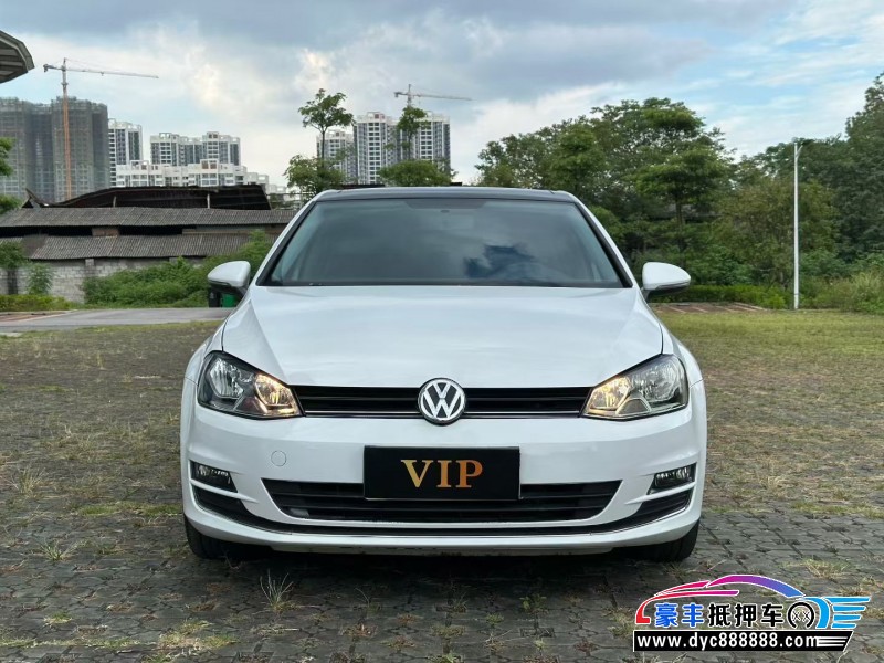 16年大众高尔夫轿车抵押车出售